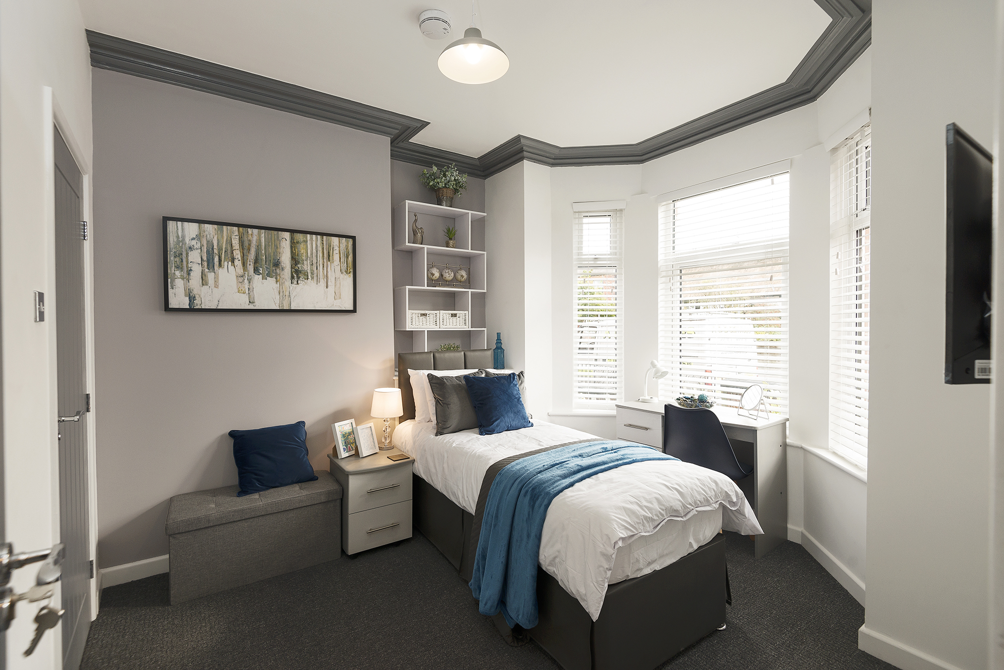 Luxury Double Bedroom with private ensuite. – Crow Lane East